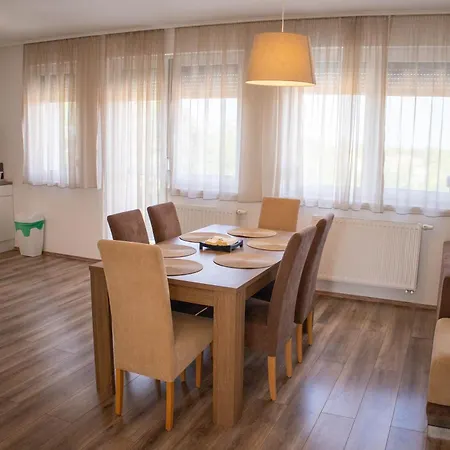 Sole Apartmanhotel 3*