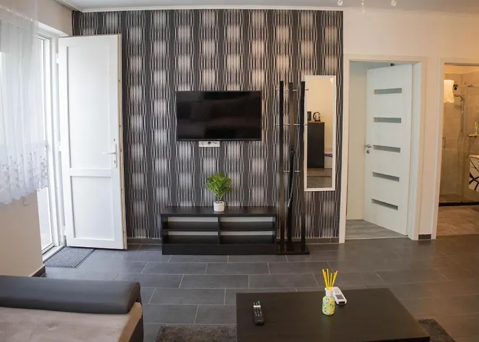 Sole מלון דירות